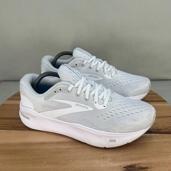 Brooks Shoes - Brooks Ghost Max Womens Running Shoes White Grey 1203951D124 Wide D Size 10